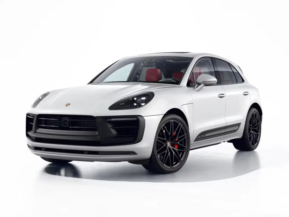 2026 Porsche Macan GTS - Image 3 of 31
