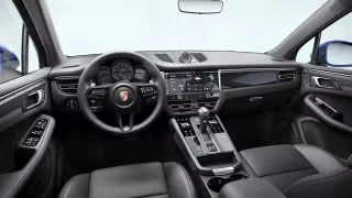 2026 Porsche Macan GTS - Image 25 of 30