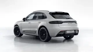 2026 Porsche Macan GTS - Image 21 of 30