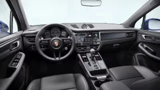 2026 Porsche Macan GTS - Image 25 of 30