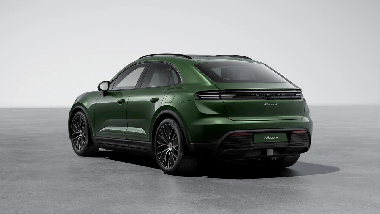 2026 Porsche Macan Electric - Image 3 of 10