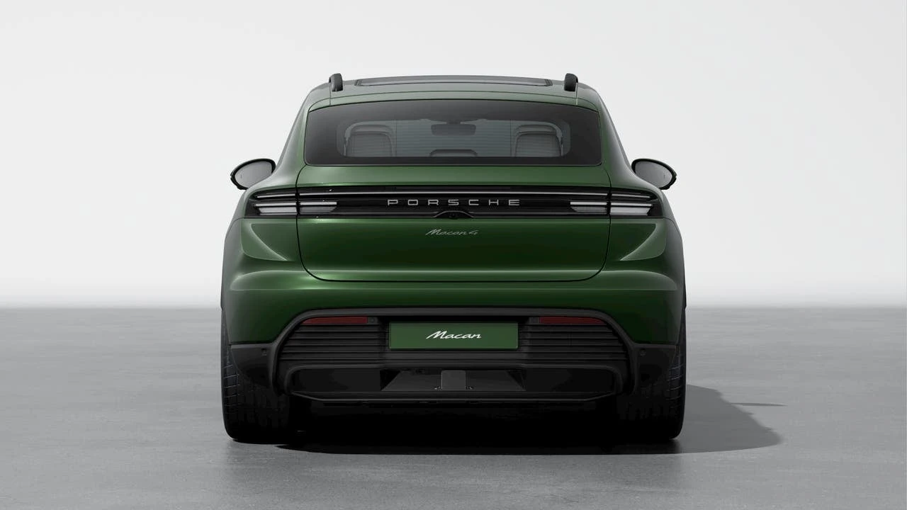 2026 Porsche Macan Electric - Image 7 of 10