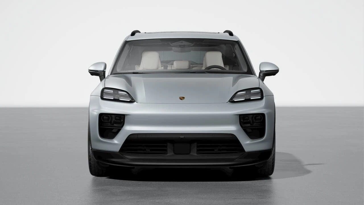 2026 Porsche Macan Electric - Image 8 of 10