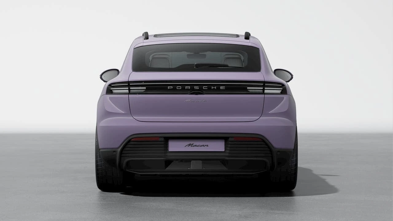 2026 Porsche Macan Electric - Image 7 of 10