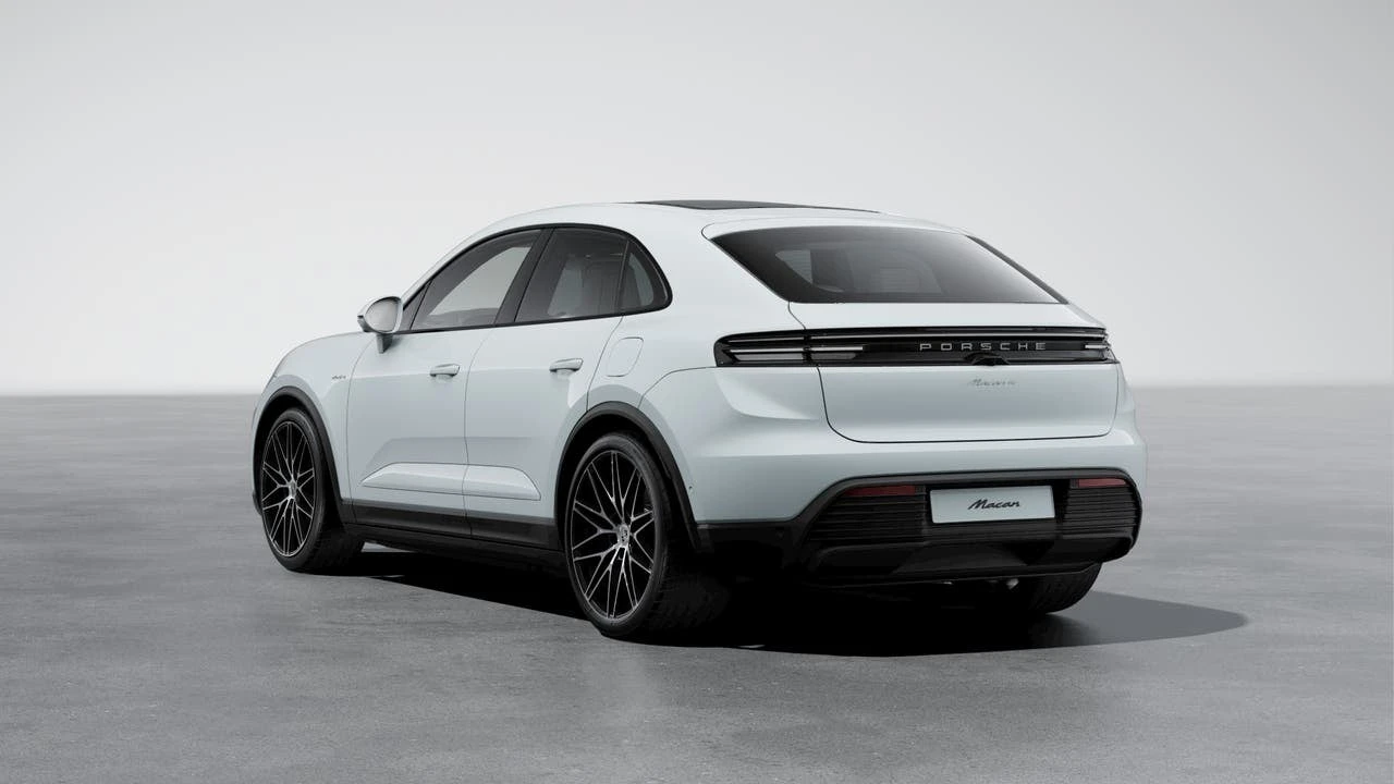 2026 Porsche Macan Electric - Image 3 of 10