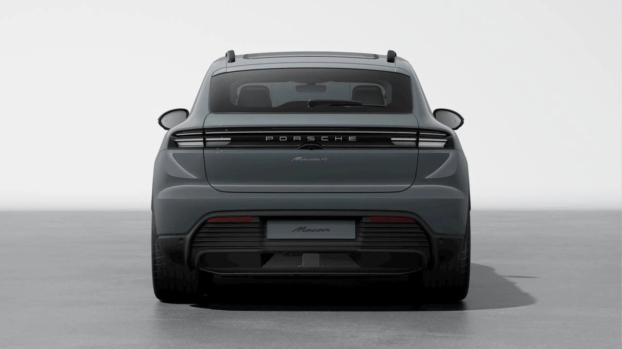 2026 Porsche Macan Electric - Image 7 of 10