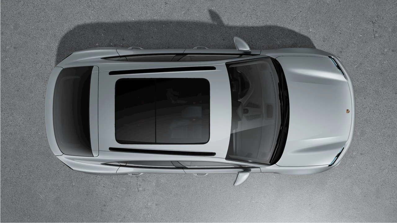 2026 Porsche Macan Electric - Image 5 of 10