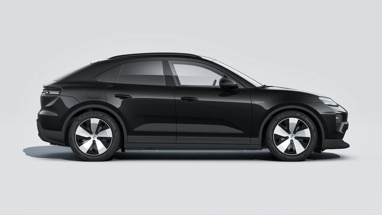 2026 Porsche Macan Electric - Image 6 of 14
