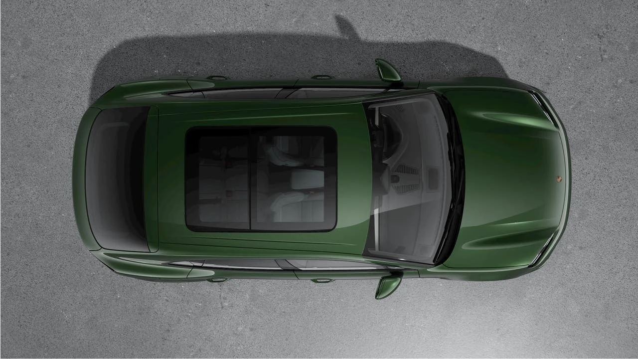 2026 Porsche Macan Electric - Image 5 of 10