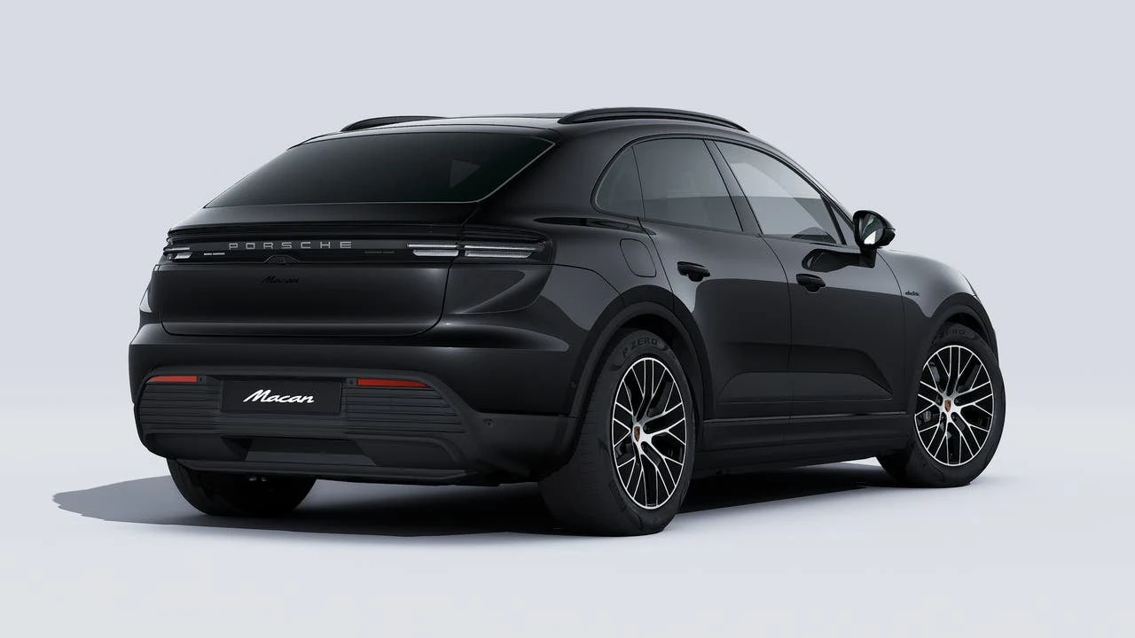 2026 Porsche Macan Electric - Image 9 of 14