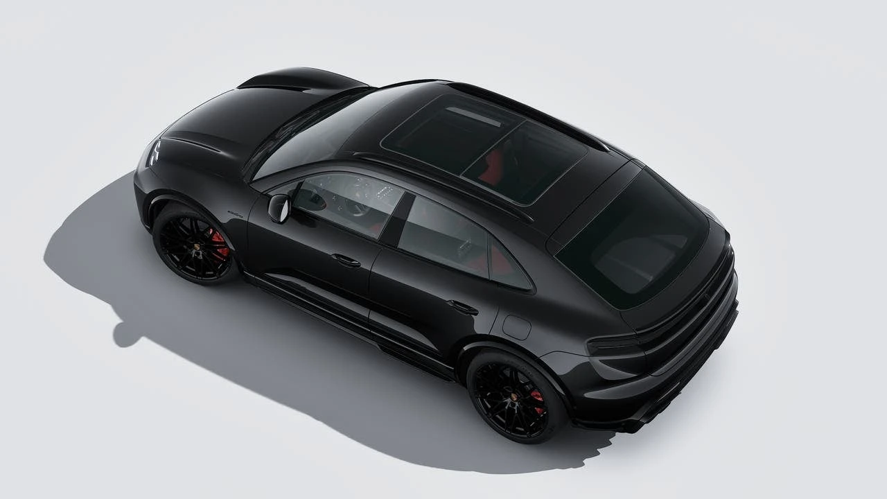 2026 Porsche Macan GTS - Image 4 of 14