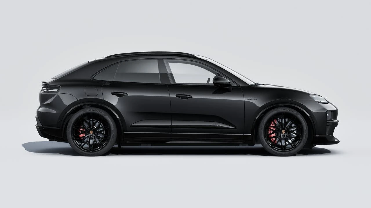2026 Porsche Macan GTS - Image 6 of 14