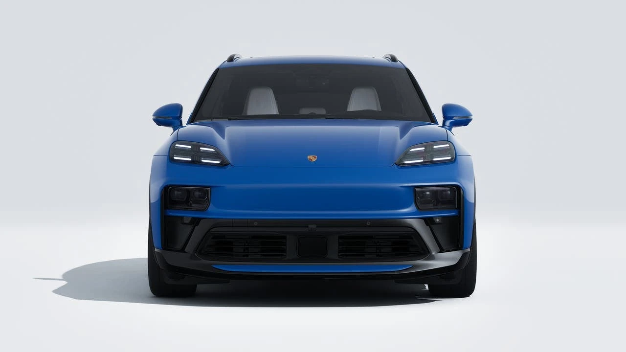 2026 Porsche Macan GTS - Image 8 of 10