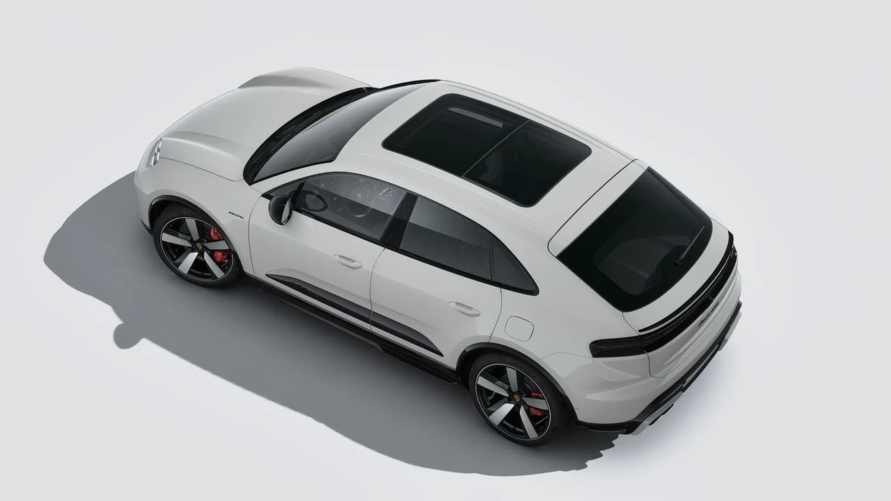 2026 Porsche Macan GTS - Image 4 of 14