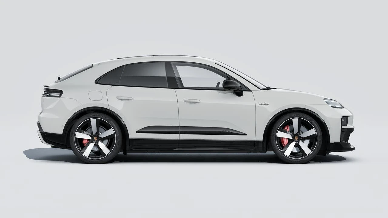 2026 Porsche Macan GTS - Image 6 of 14