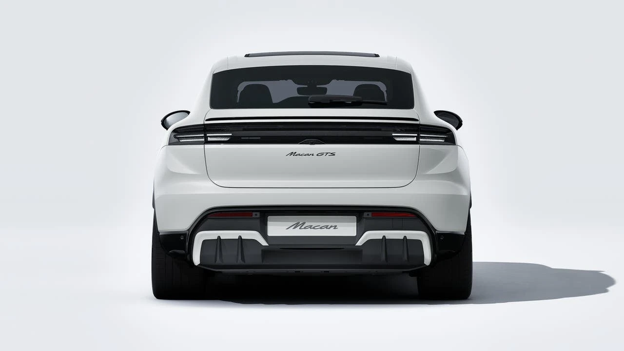 2026 Porsche Macan GTS - Image 7 of 14