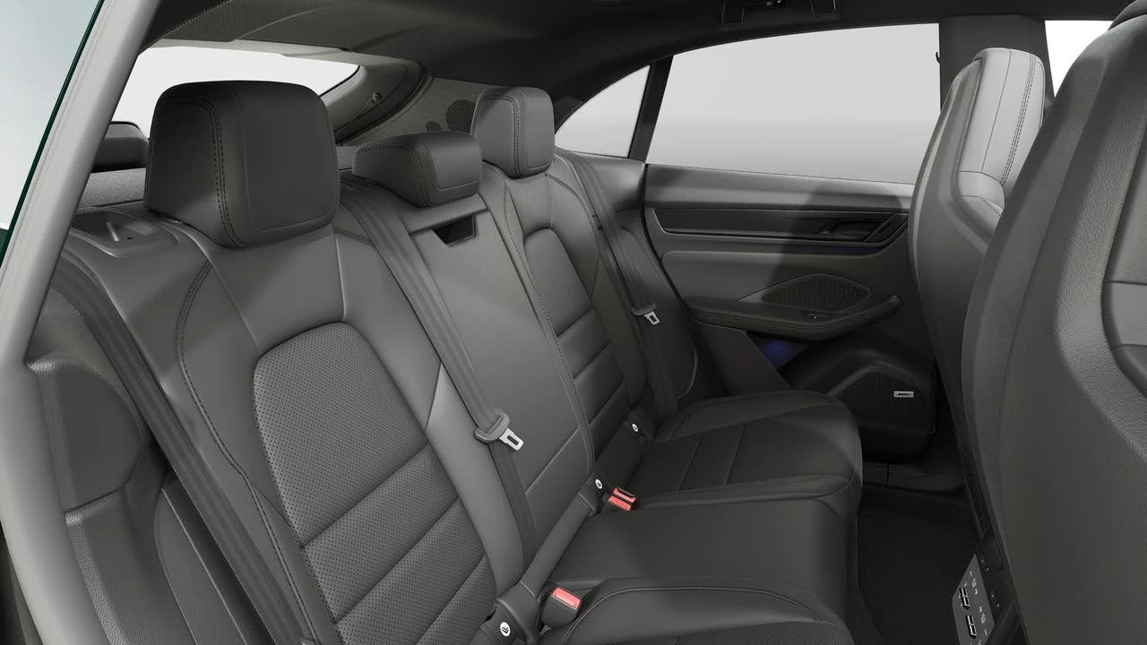 2026 Porsche Macan GTS - Image 13 of 14