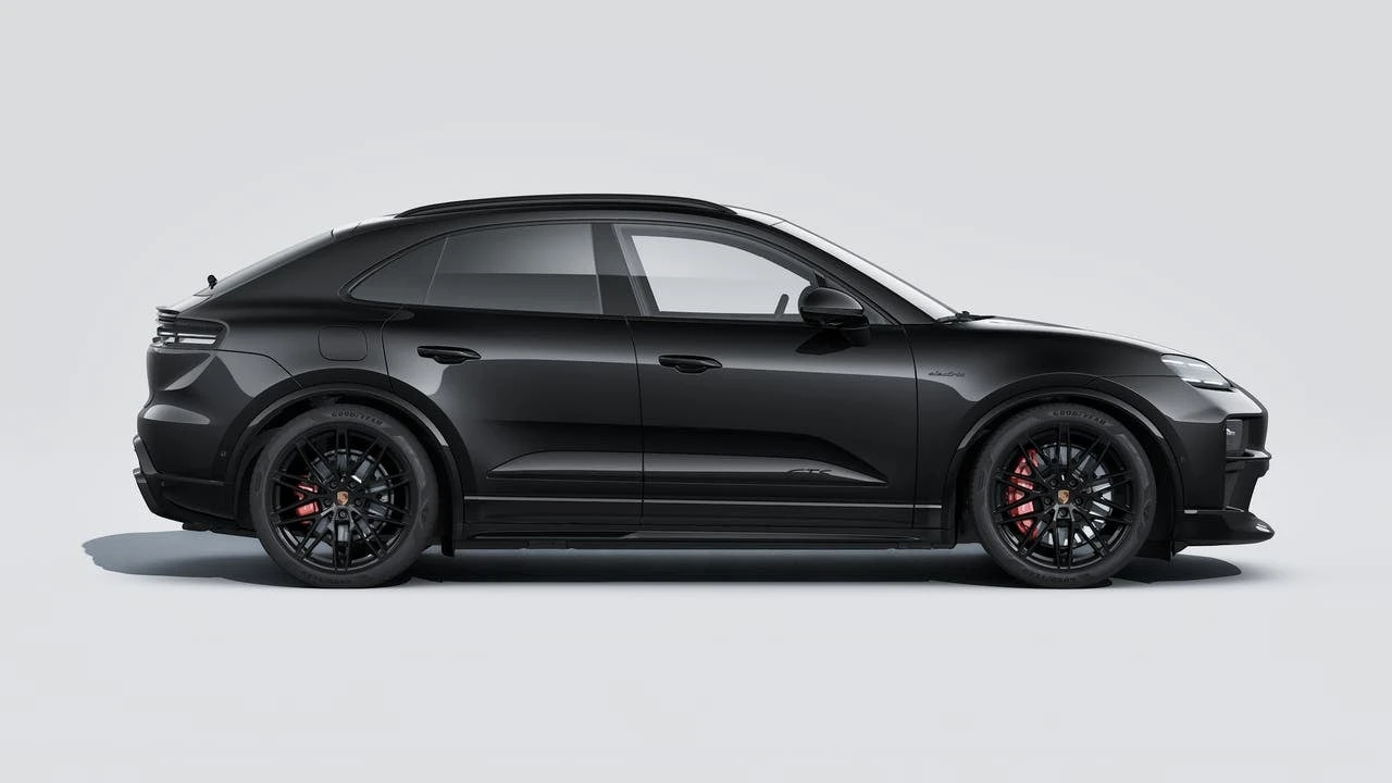 2026 Porsche Macan GTS - Image 6 of 14