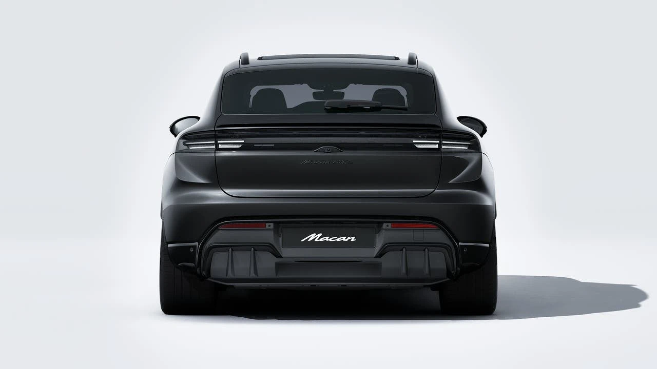 2026 Porsche Macan GTS - Image 7 of 14