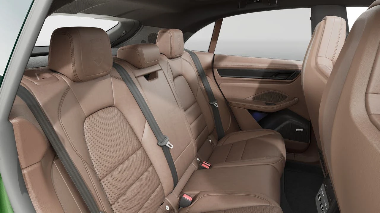 2026 Porsche Macan GTS - Image 13 of 14