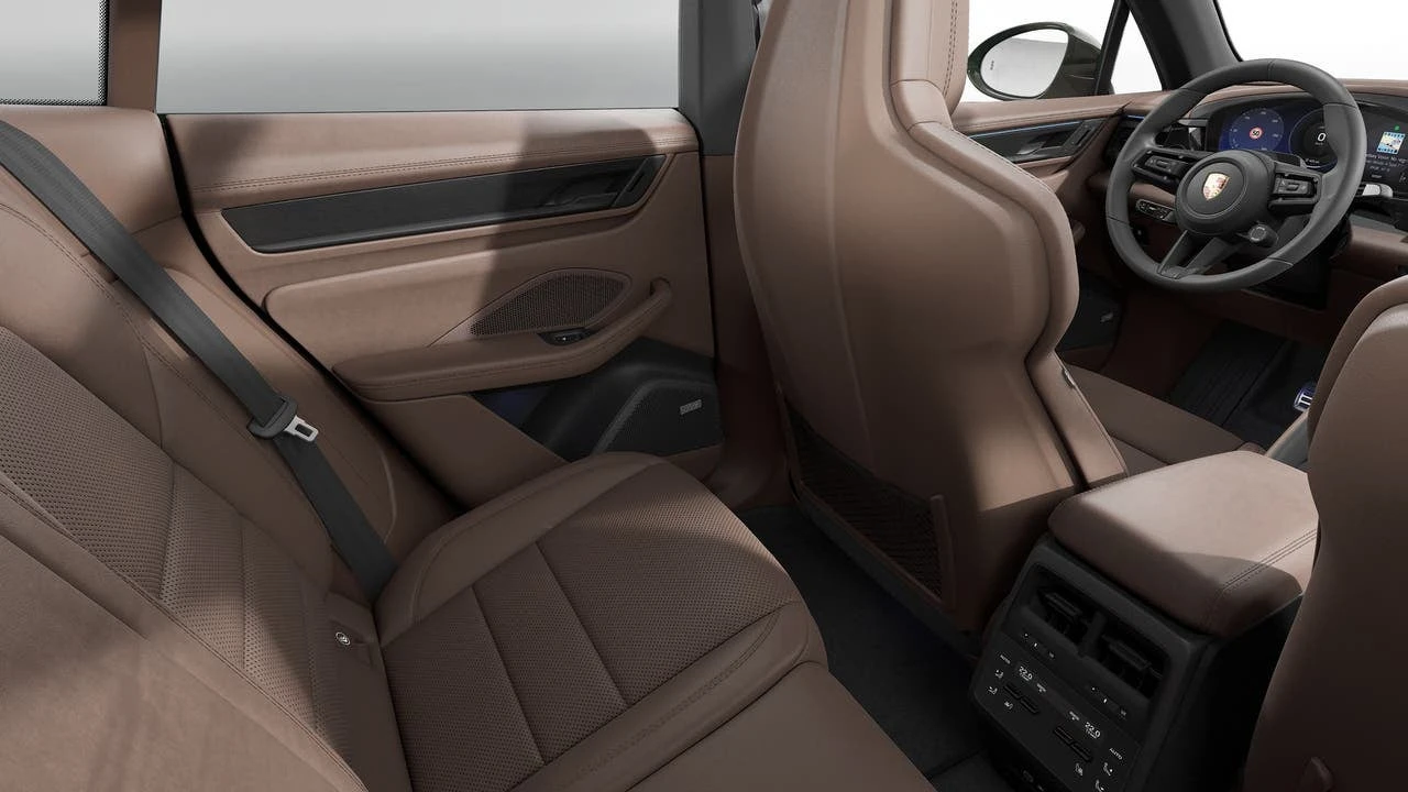 2026 Porsche Macan GTS - Image 14 of 14