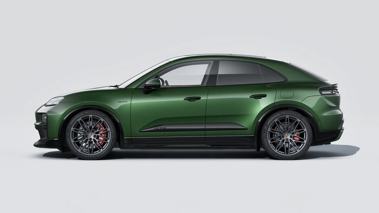 2026 Porsche Macan GTS - Image 2 of 14