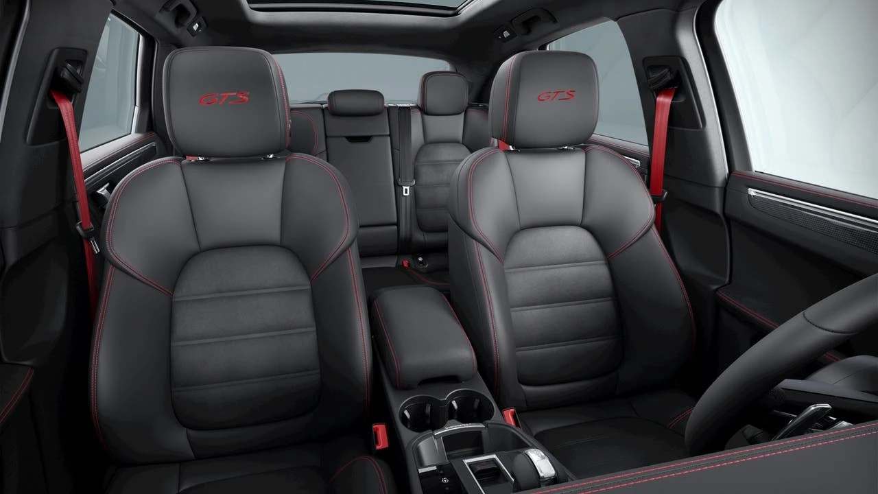 2026 Porsche Macan GTS - Image 10 of 10