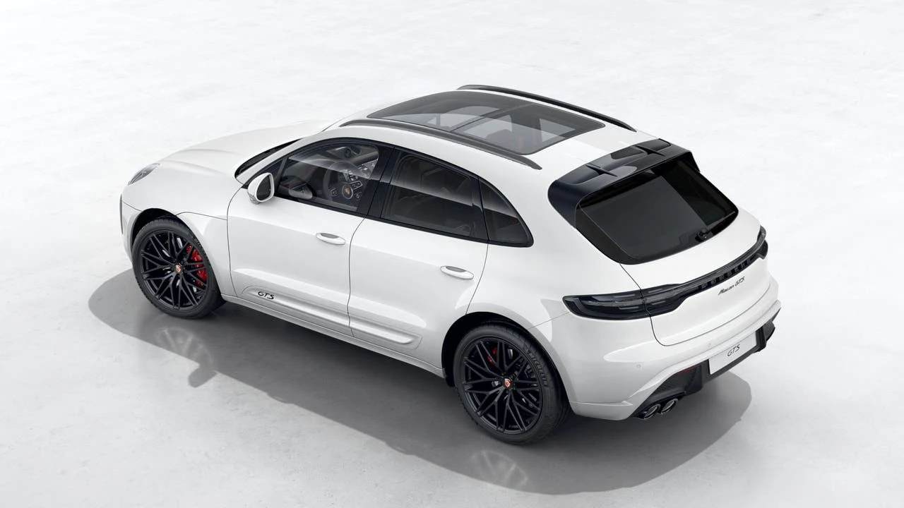 2026 Porsche Macan GTS - Image 4 of 10