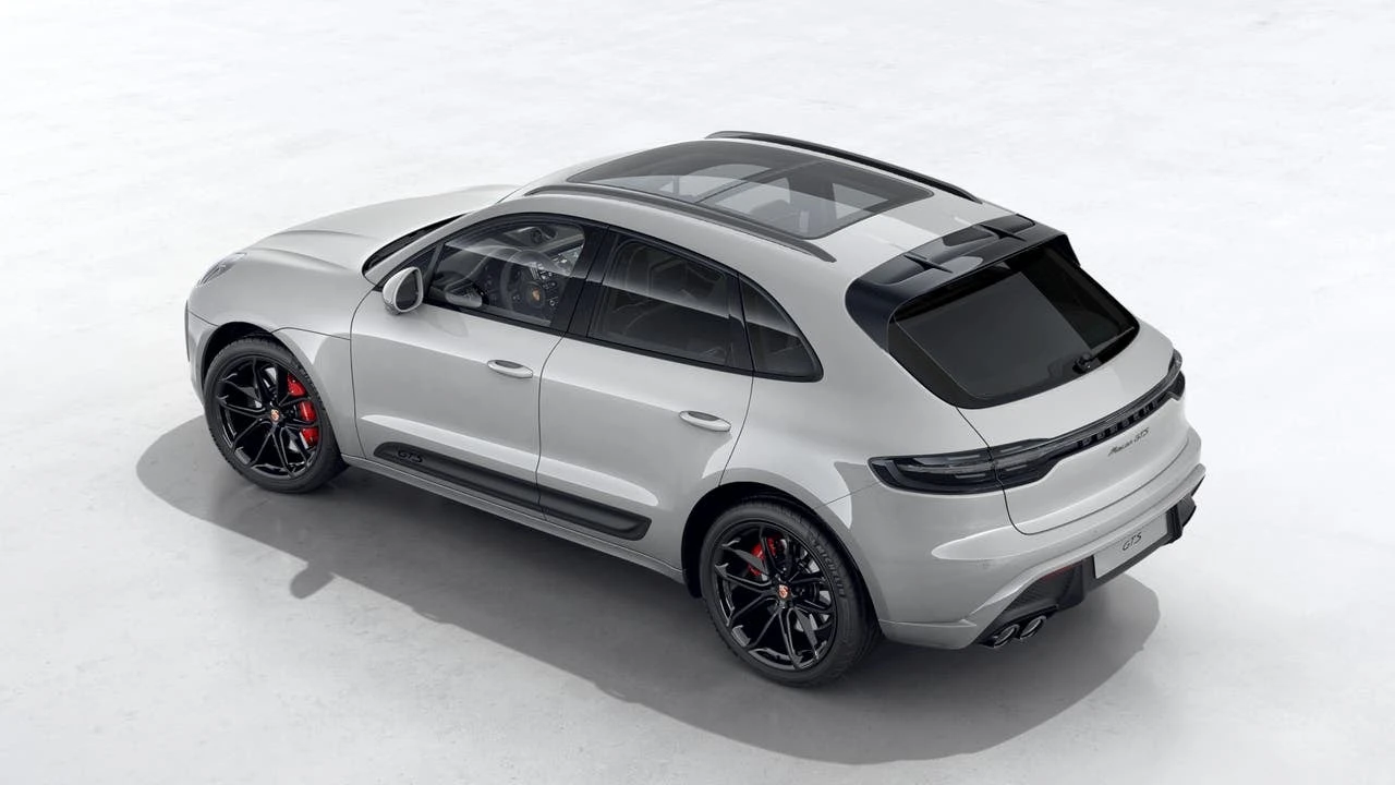 2026 Porsche Macan GTS - Image 4 of 10
