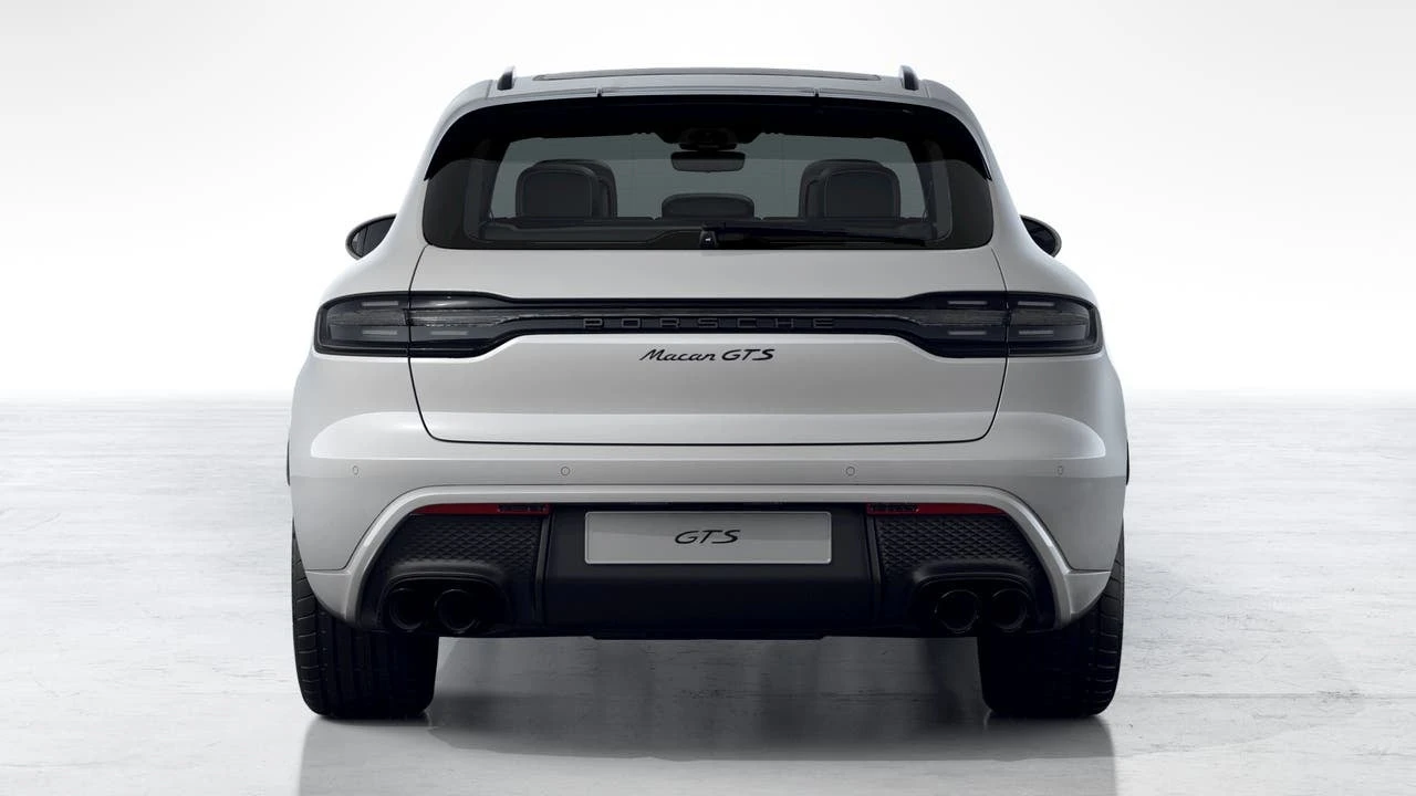 2026 Porsche Macan GTS - Image 7 of 10