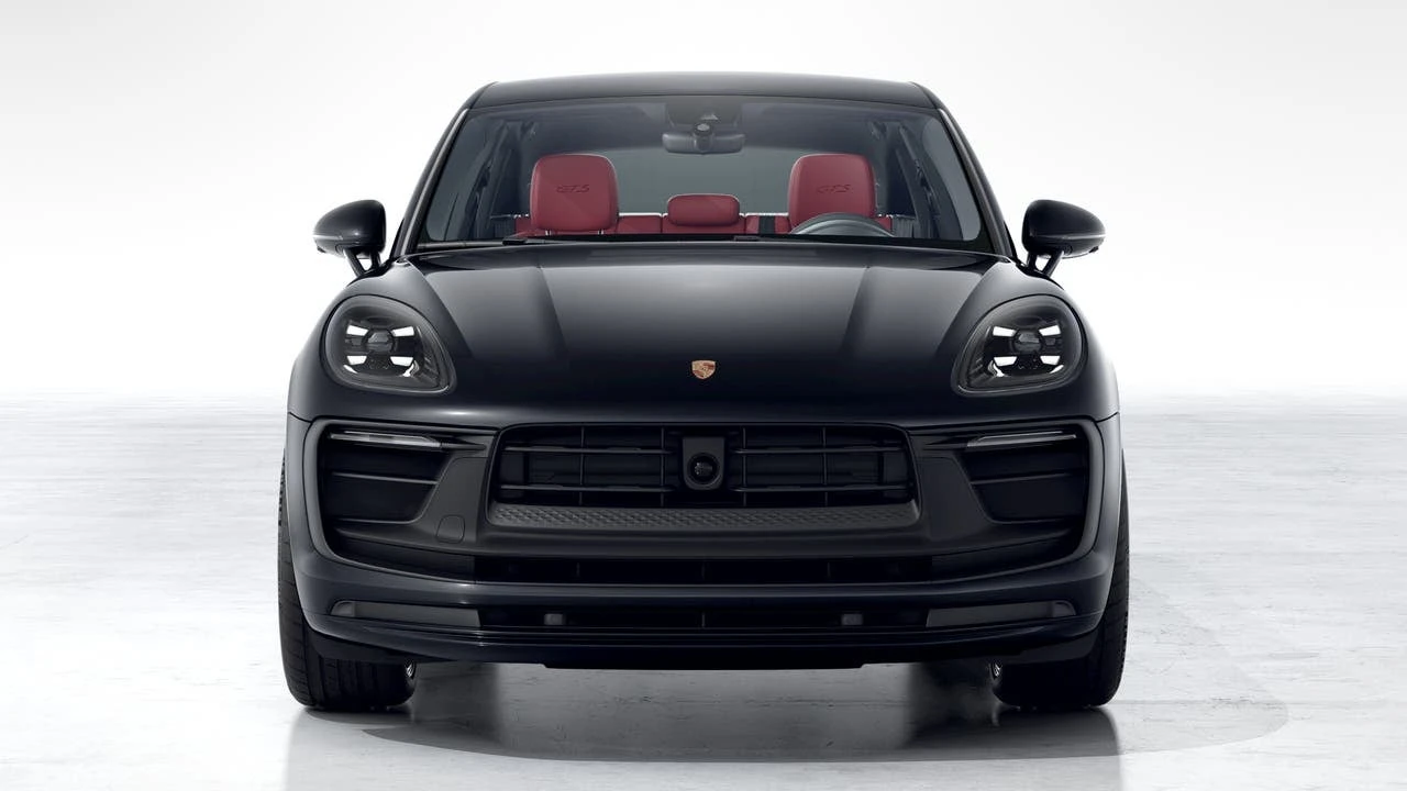2026 Porsche Macan GTS - Image 8 of 10