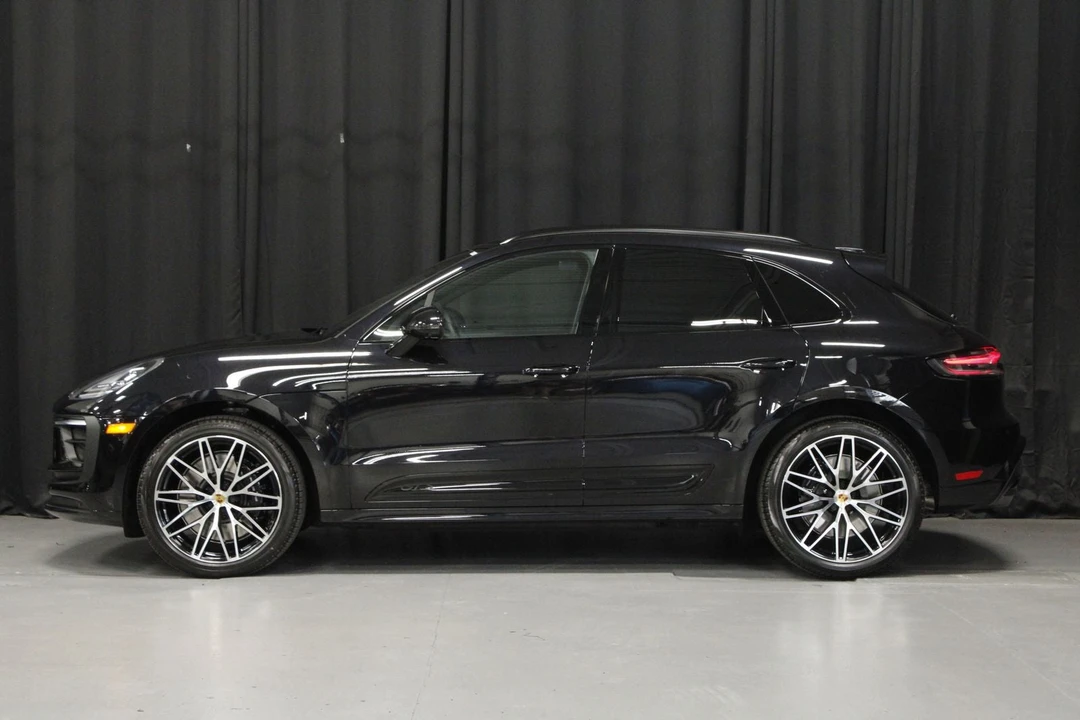 2026 Porsche Macan GTS - Image 2 of 31