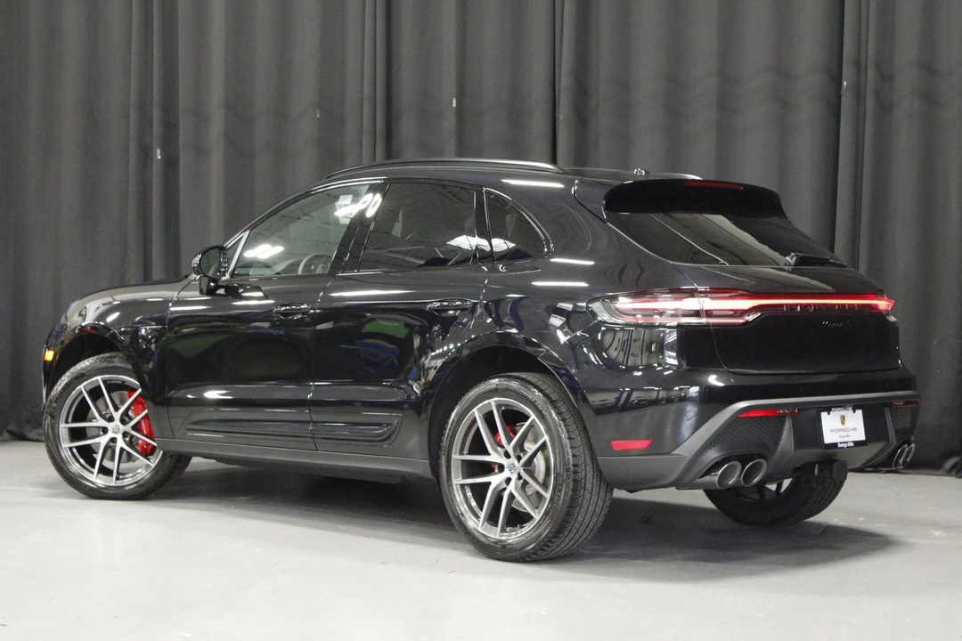 2026 Porsche Macan S - Image 3 of 31