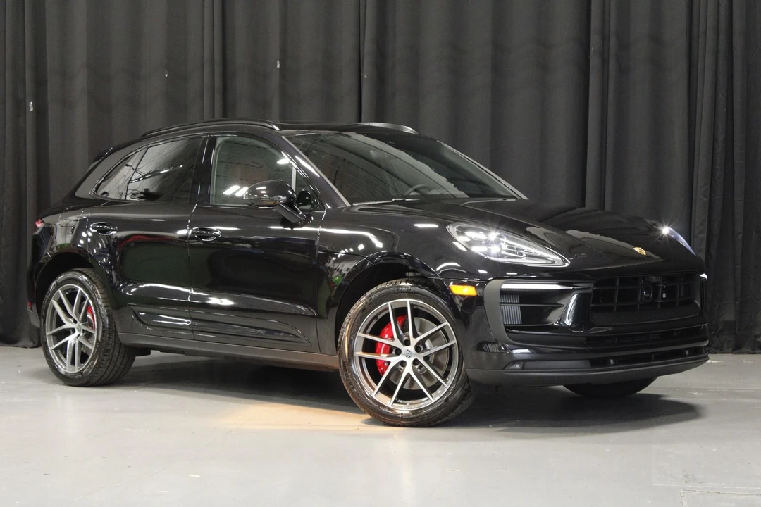 2026 Porsche Macan S - Image 7 of 31