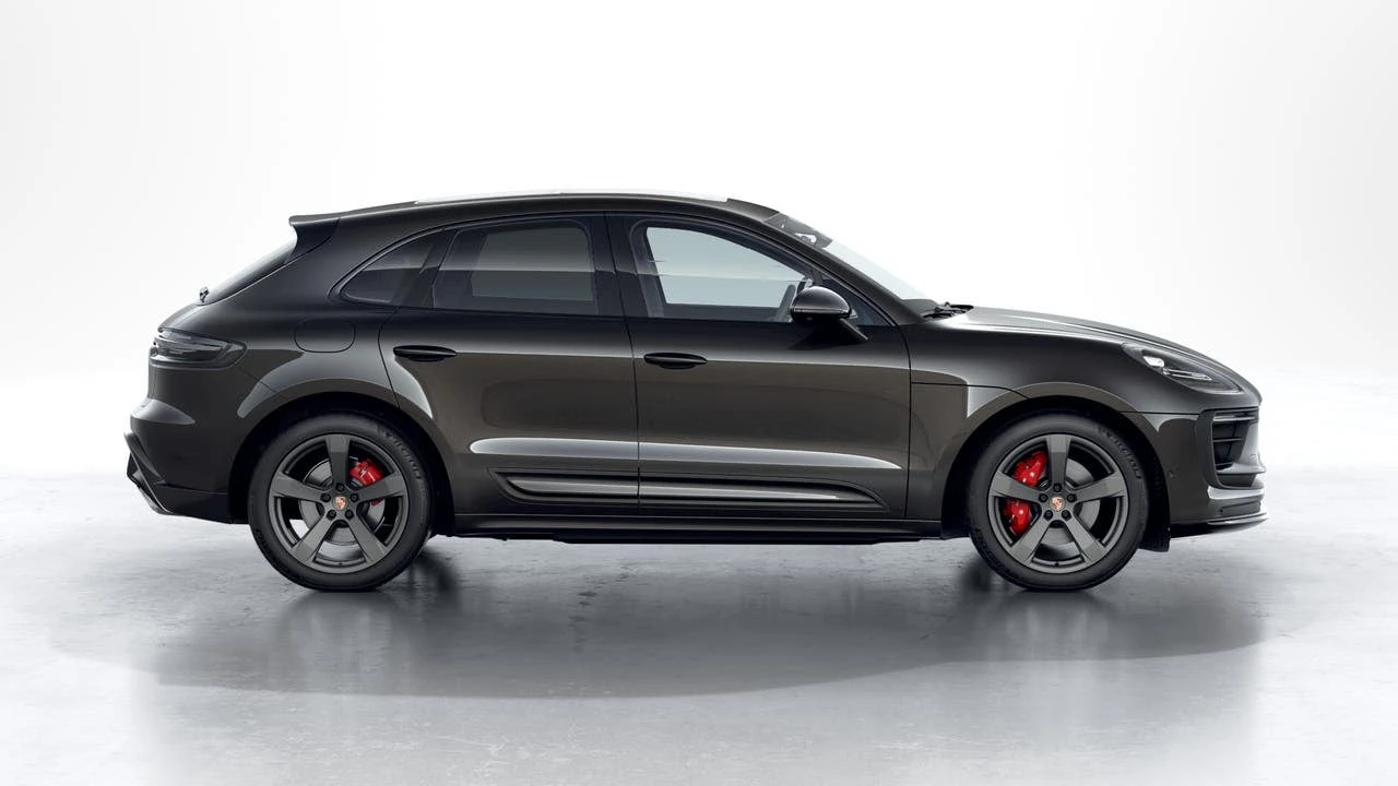 2026 Porsche Macan S - Image 6 of 10