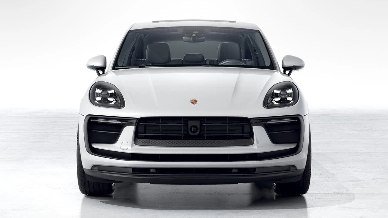 2026 Porsche Macan S - Image 8 of 10