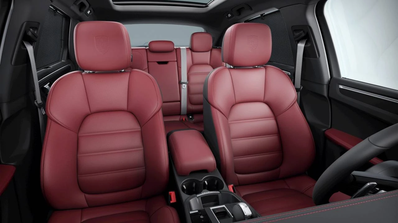 2026 Porsche Macan S - Image 10 of 10