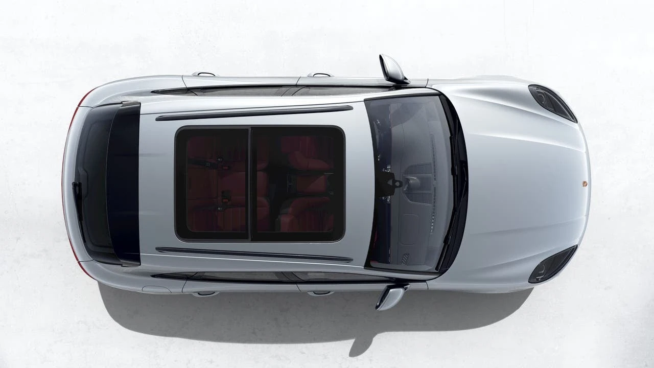 2026 Porsche Macan - Image 5 of 10