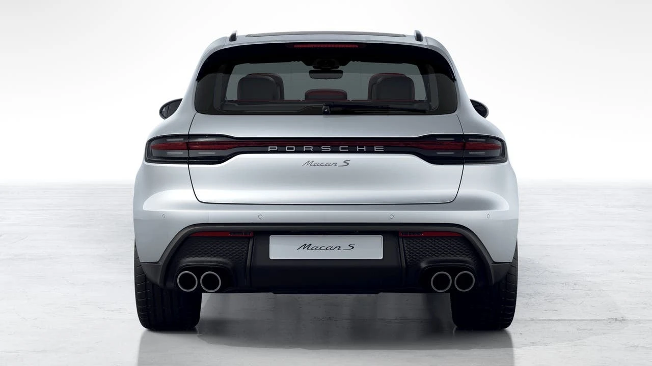 2026 Porsche Macan - Image 7 of 10