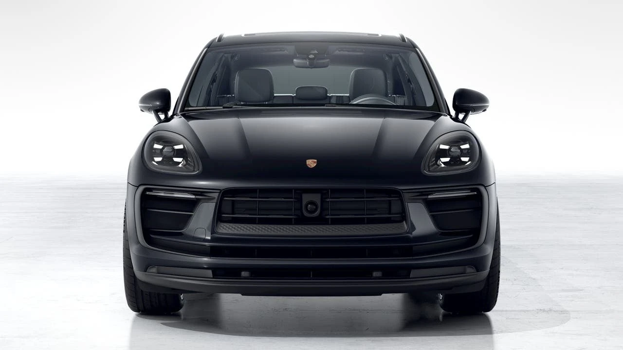 2026 Porsche Macan S - Image 8 of 10