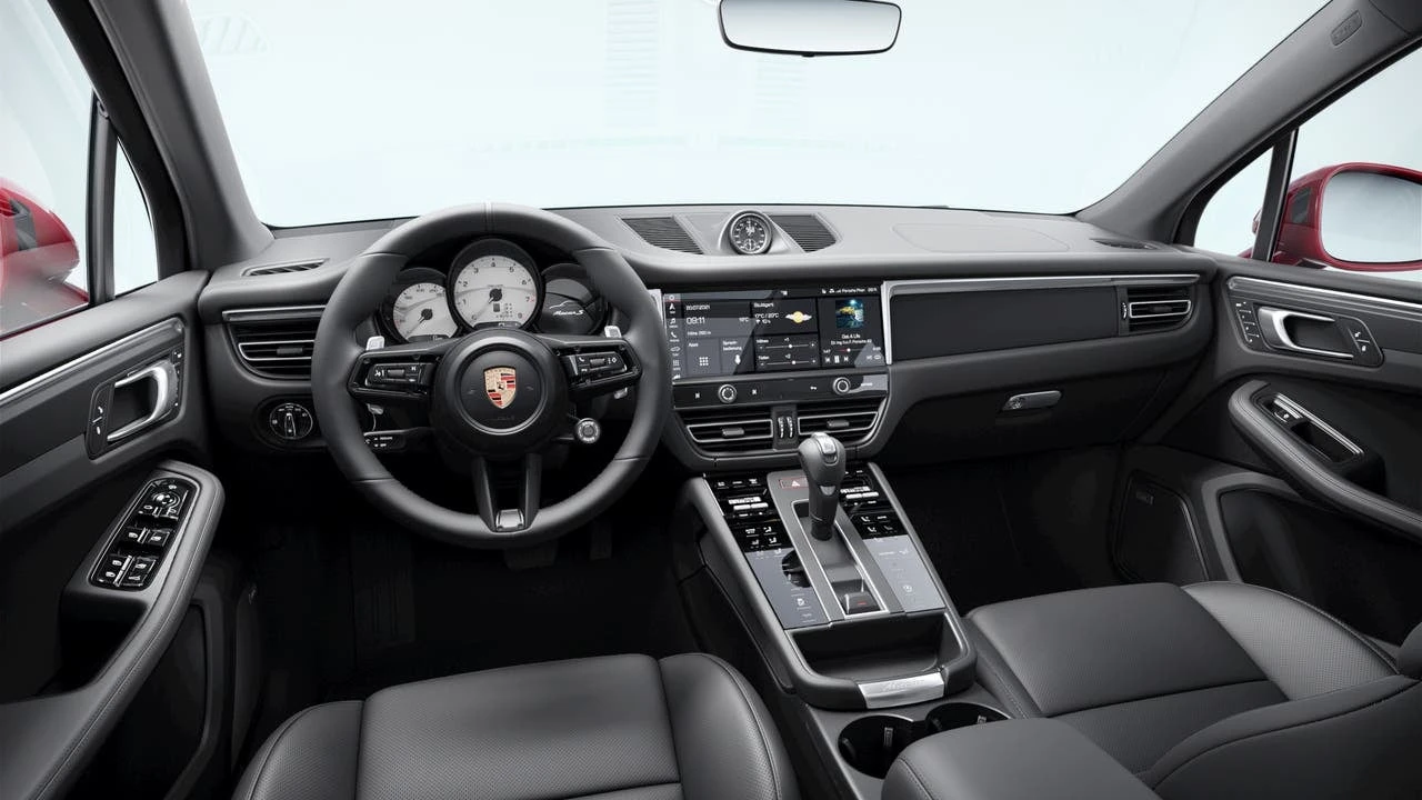 2026 Porsche Macan S - Image 9 of 10