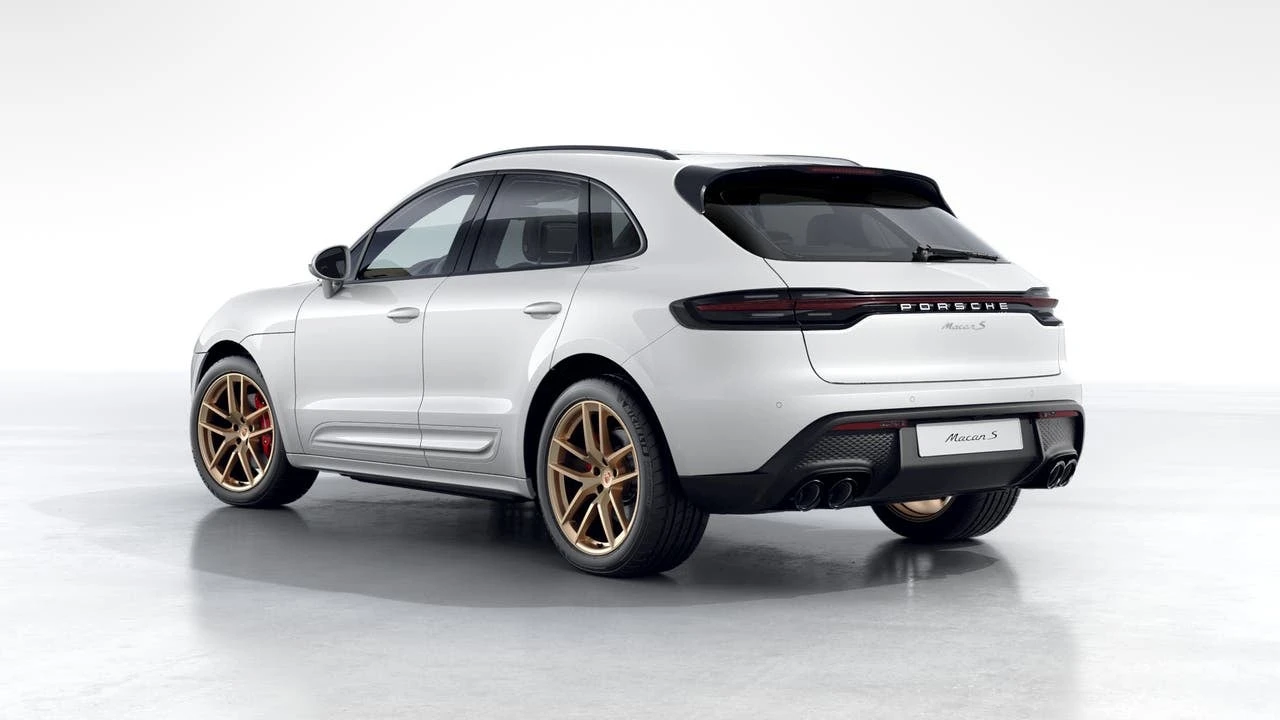 2026 Porsche Macan S - Image 3 of 10
