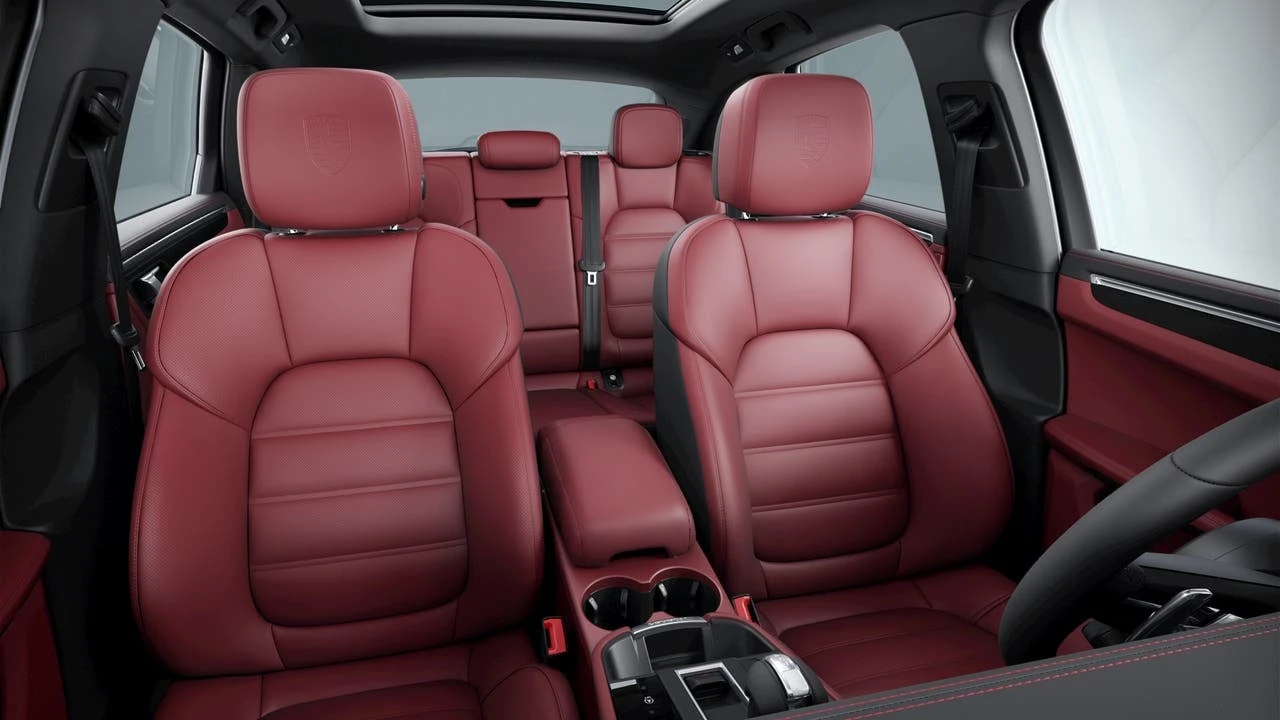2026 Porsche Macan S - Image 10 of 10