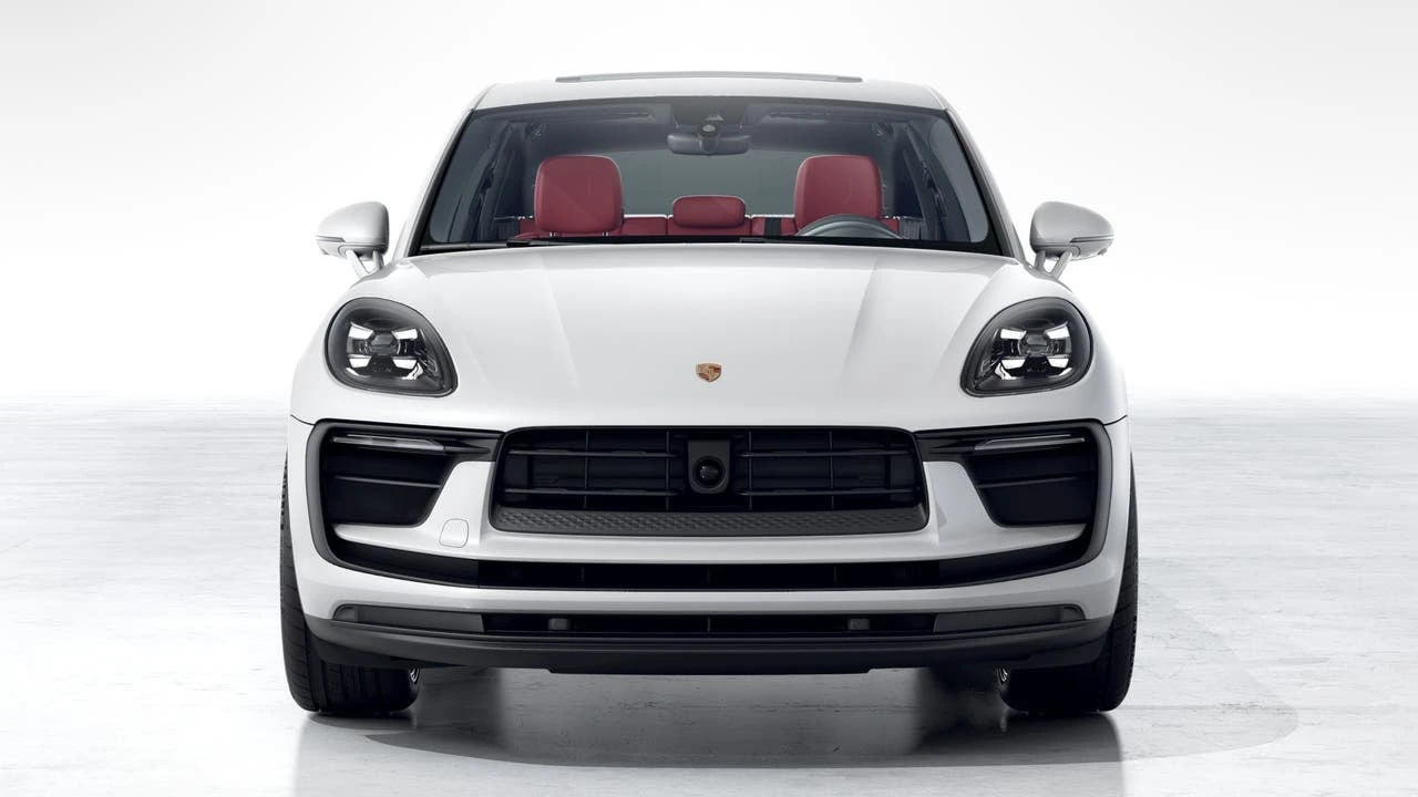 2026 Porsche Macan S - Image 8 of 10