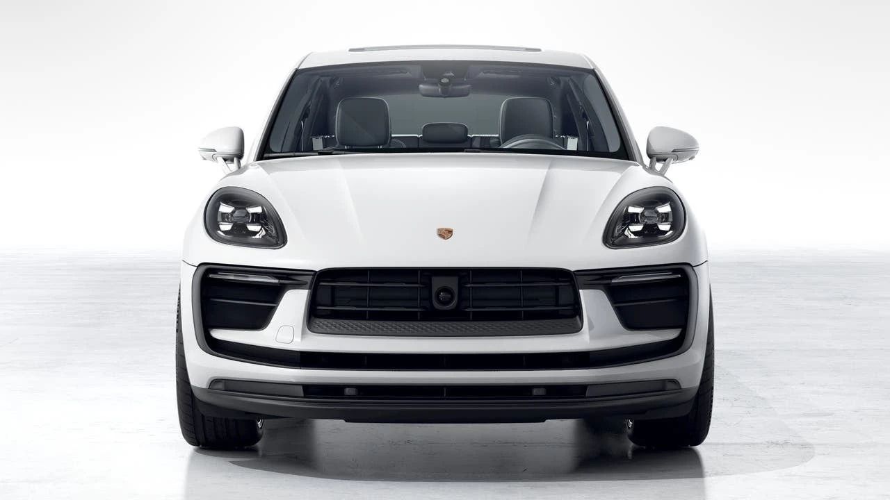 2026 Porsche Macan S - Image 8 of 10