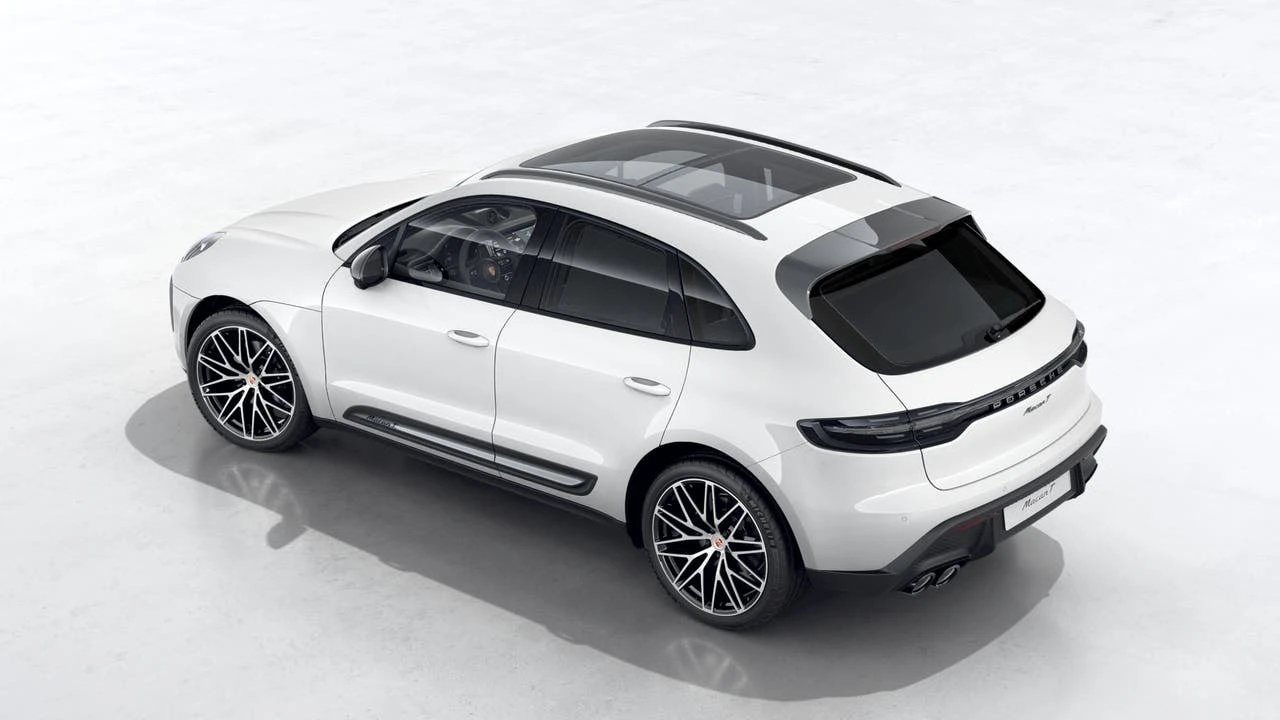 2026 Porsche Macan - Image 4 of 10