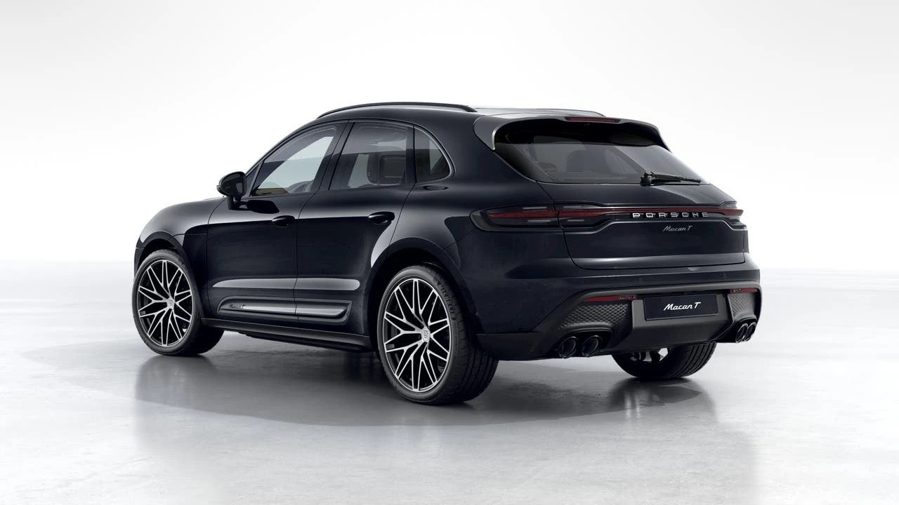 2026 Porsche Macan T - Image 3 of 10