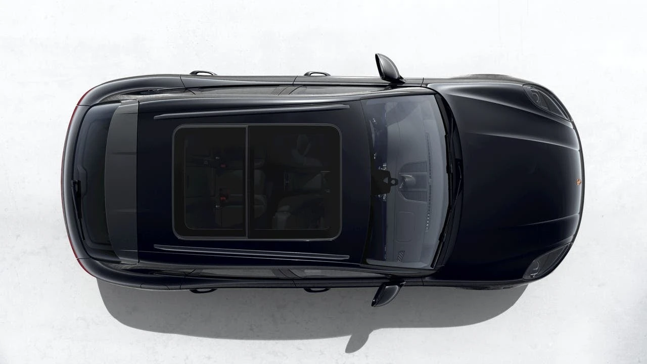 2026 Porsche Macan T - Image 5 of 10