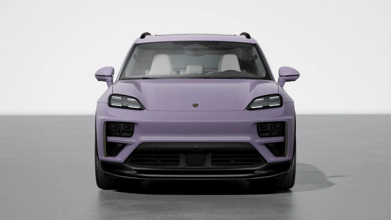 2026 Porsche Macan Electric - Image 8 of 10