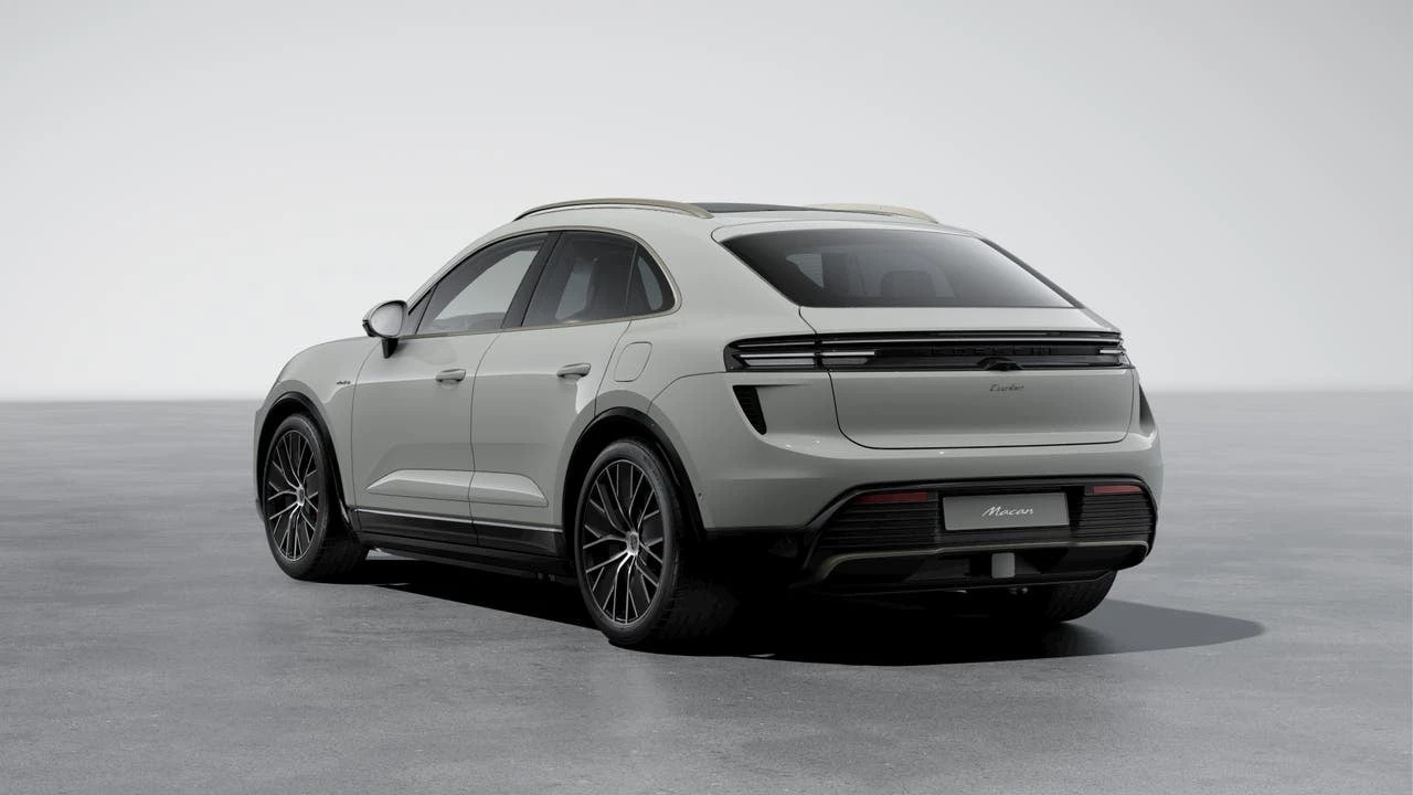 2026 Porsche Macan Electric - Image 3 of 10